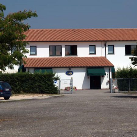 Hotel Lory Ficarolo Exterior foto